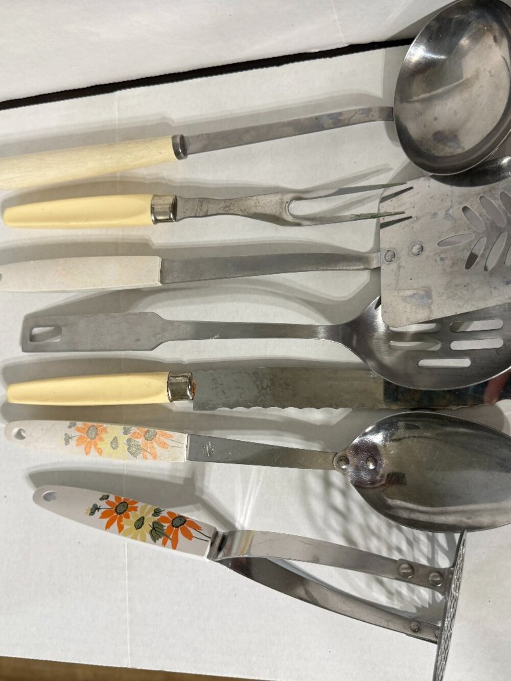 Ekco Stainless Steel Kitchen Utensils Country Garden Fork Spreader Ladle Flowers